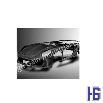 Nhiệt độ thay đổi như thế nào trong quá trình đúc sản phẩm sợi carbon?
