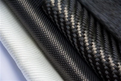 Sợi thủy tinh so với sợi carbon