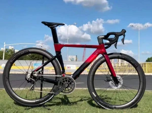 Tại sao xe đạp bằng sợi carbon đắt hơn?